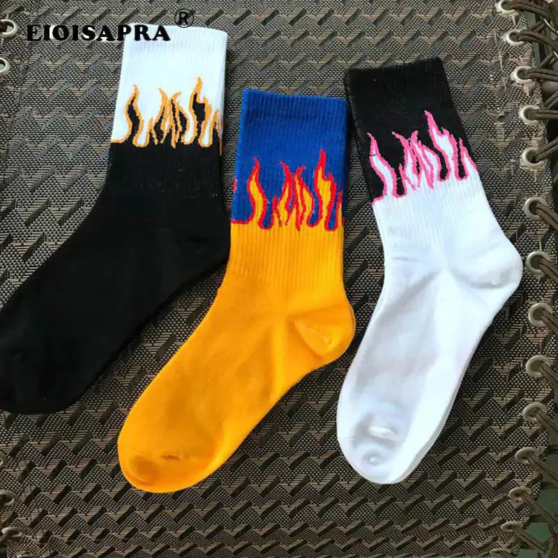 Contrast Flames Socks Nestify